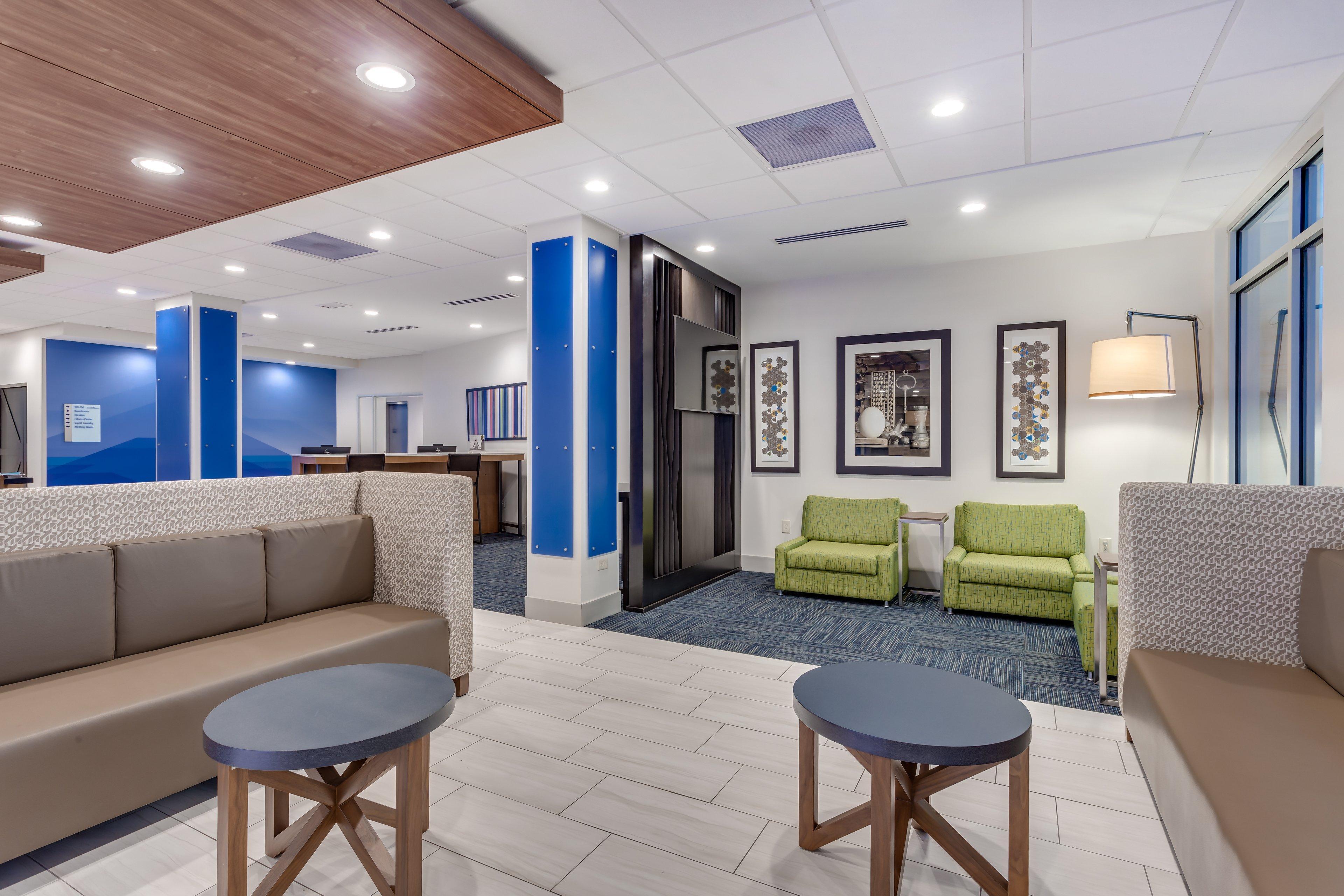 Holiday Inn Express & Suites Hammond By Ihg Exterior foto